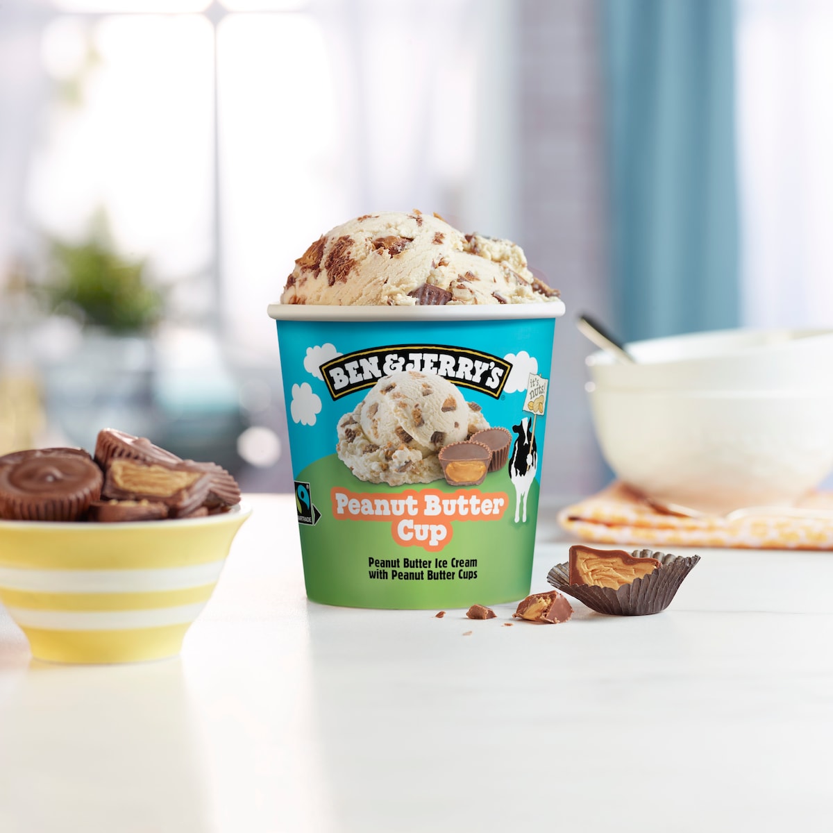 Peanut Butter Cup Eiscreme Pint 2 / 4